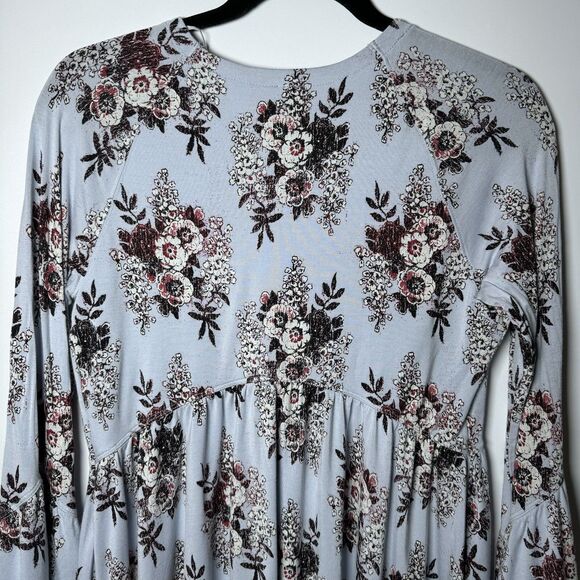 Free People Womens Medium Floral Peplum Blouse Blue Bell Sleeve V Neck Stretch - Picture 5 of 14